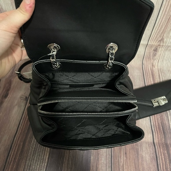 Michael Kors Backpack & Wallet Black - Picture 6 of 10